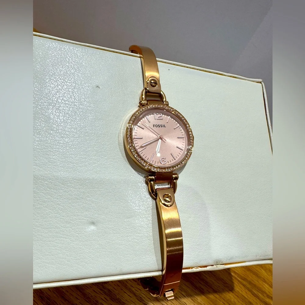 Fossil Rose Gold and pink Watch Early 2000s Y2k - Picture 4 of 6